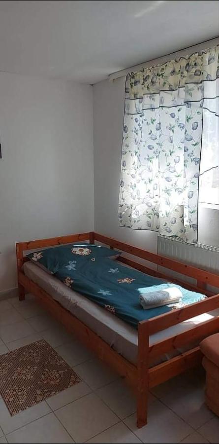 Kekturas-Tora Nyilo Badacsonyi Privat Berlemeny Apartment Бадачонтомай Стая снимка